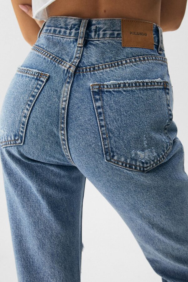 Ripped Mom Jeans - Contains Recycled Cotton