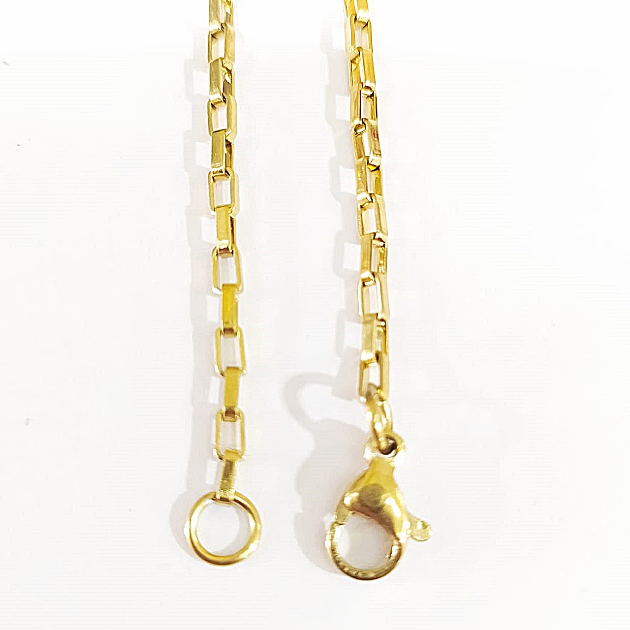 Cadena AQ Dorado