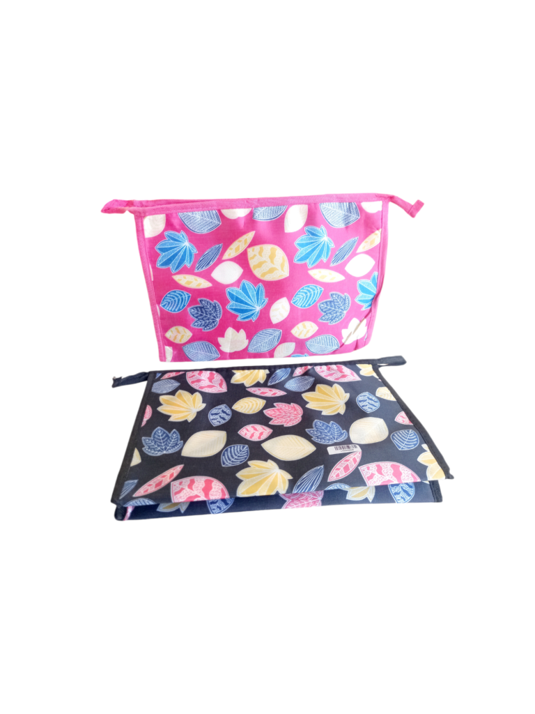 Porta cosméticos estampado hojas