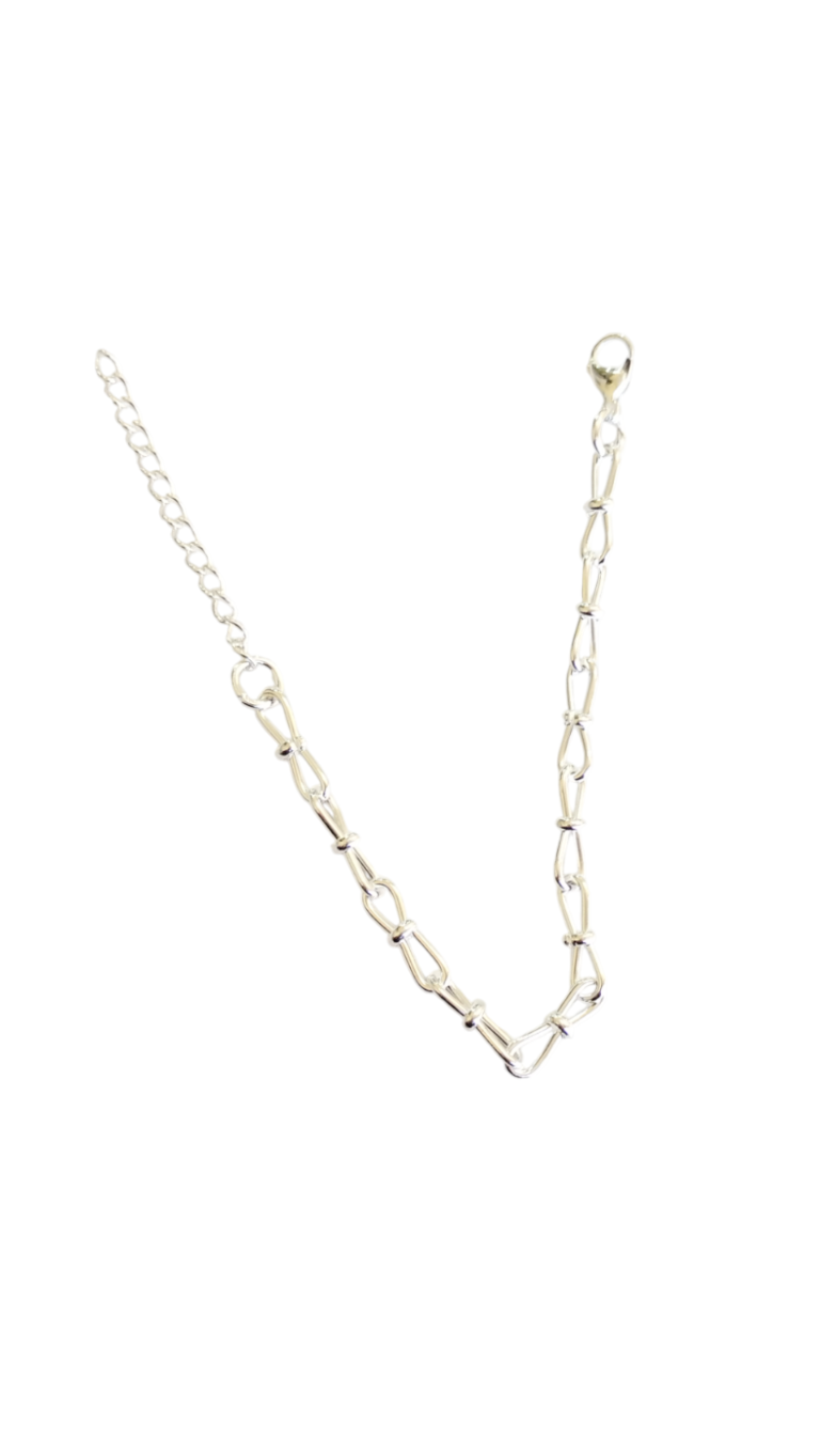 Pulsera AQ blanco gruesa c/nudo