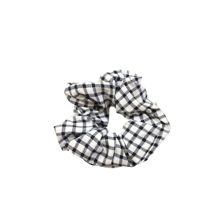 Scuncy Cuadrille blanco y negro