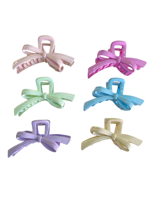 2025/10/1000098124.png Broche grande 13cm.