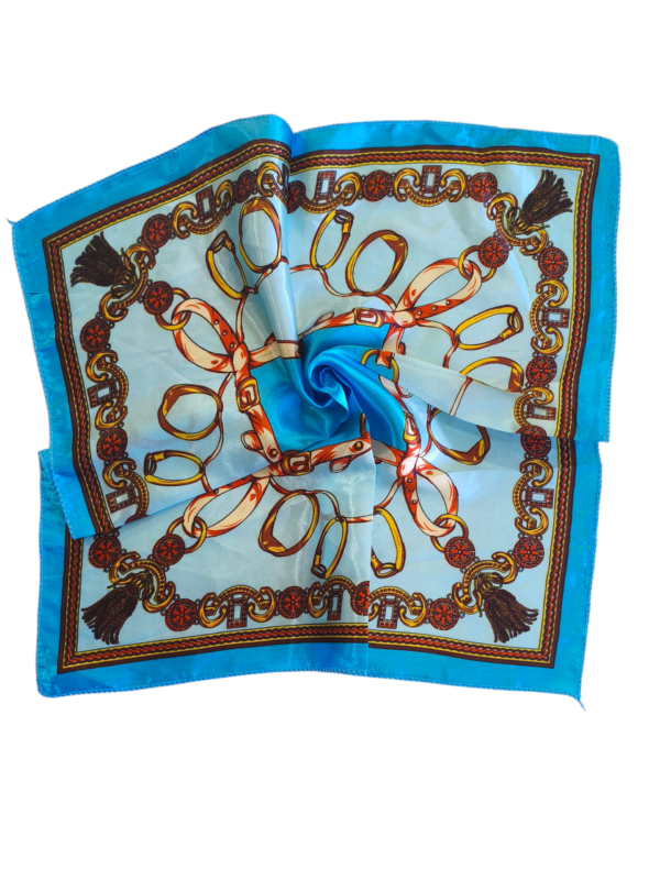 Pañuelos gatitos raso 50x50.