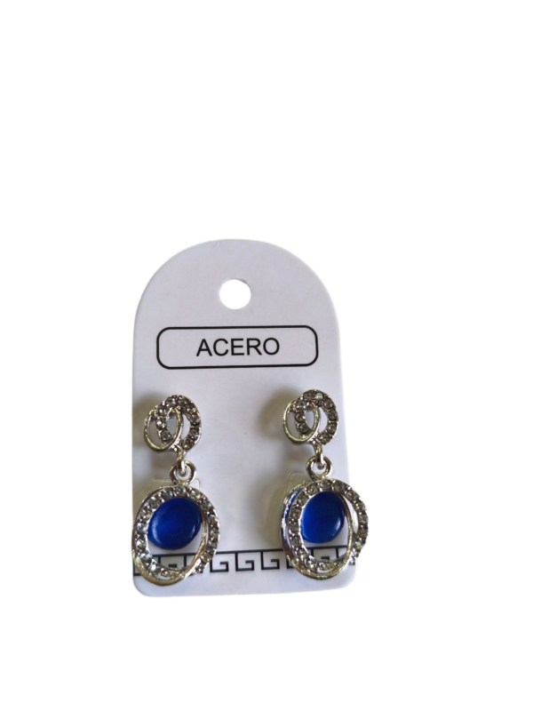 Aro colgante con perla.