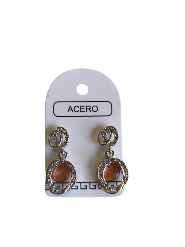 Aro colgante con perla.