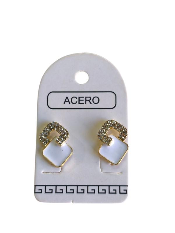 Aro AQD cuadrados cruzados con strass.