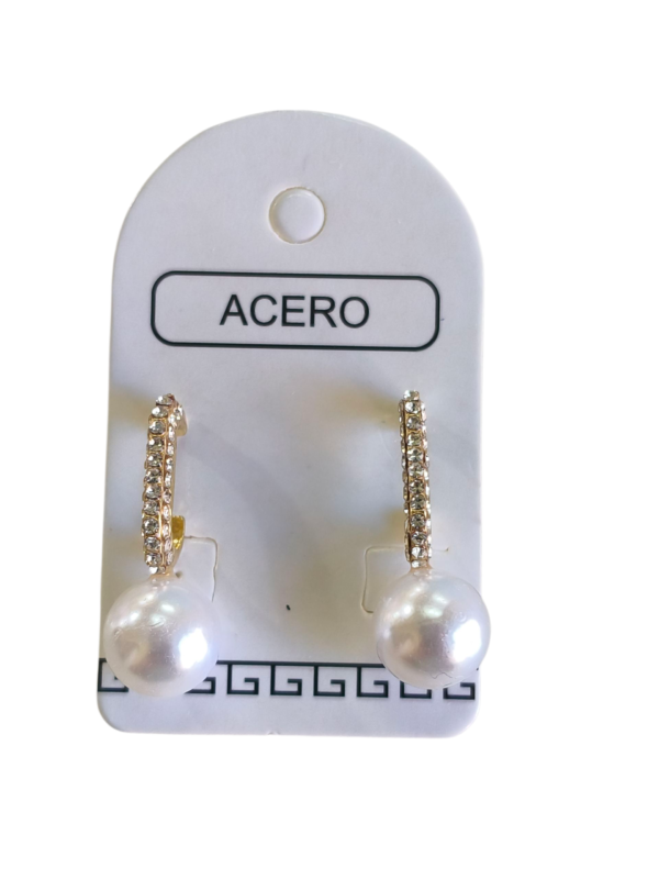 2025/11/1000129905-1.png Aro AQD C con strass y perla.