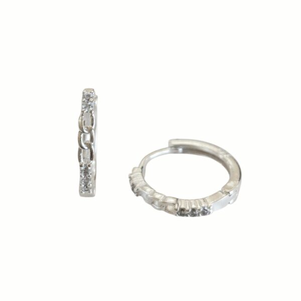 Plata línea exclusiva con CUBIC
