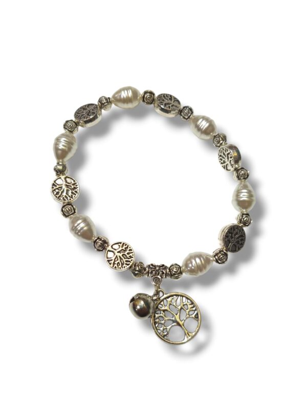 Pulsera fantasía con perlas y dijes (varios modelos)