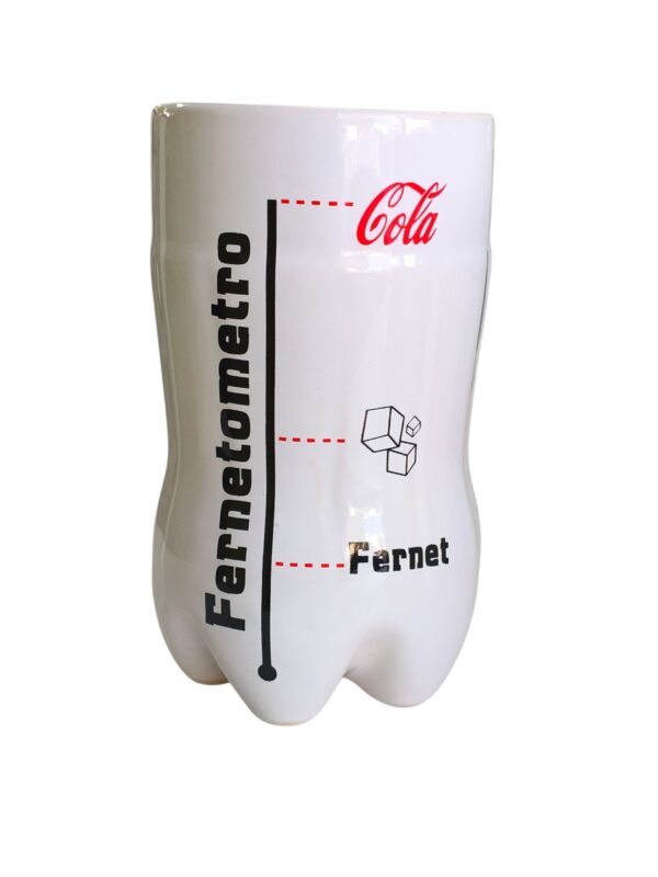 Vaso Fernet de cerámica.