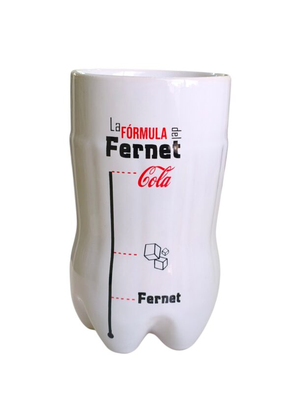 Vaso Fernet de cerámica.